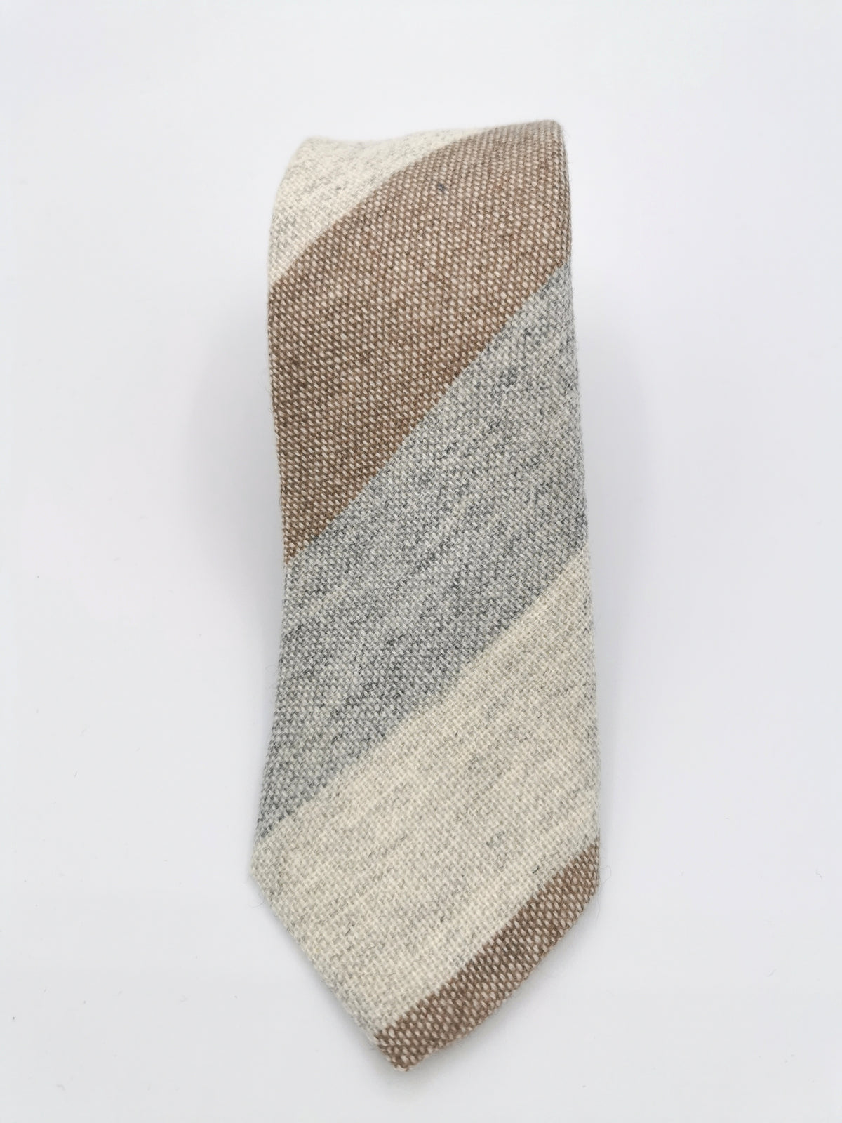 Ferala tie in cashmere with large stripes