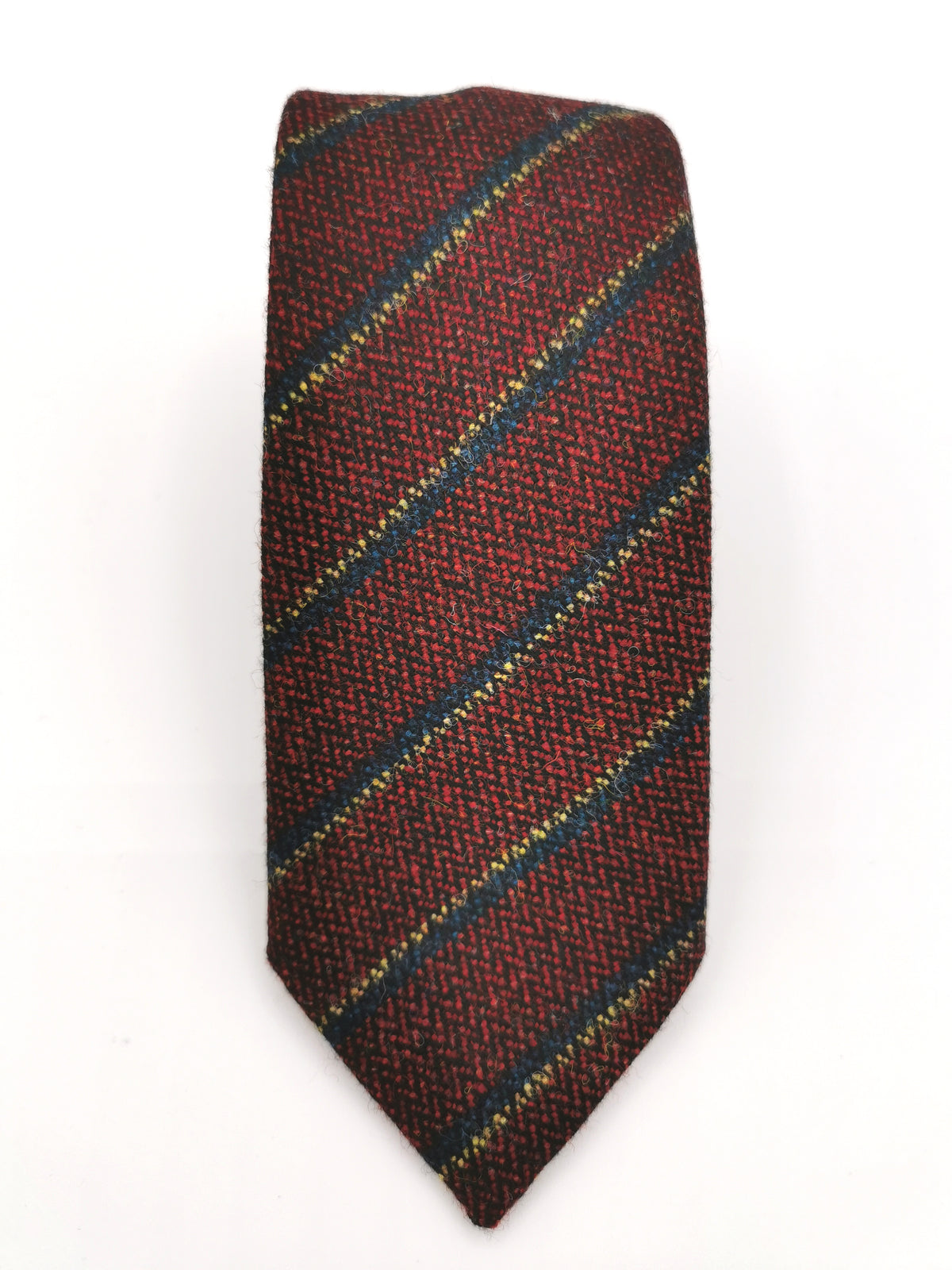Ferala tie in red wool with thin stripes