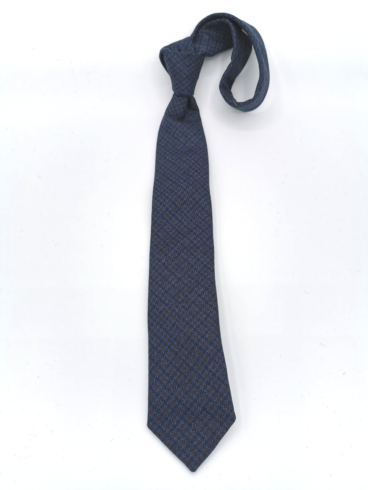 Ferala navy blue tie with small checks in wool