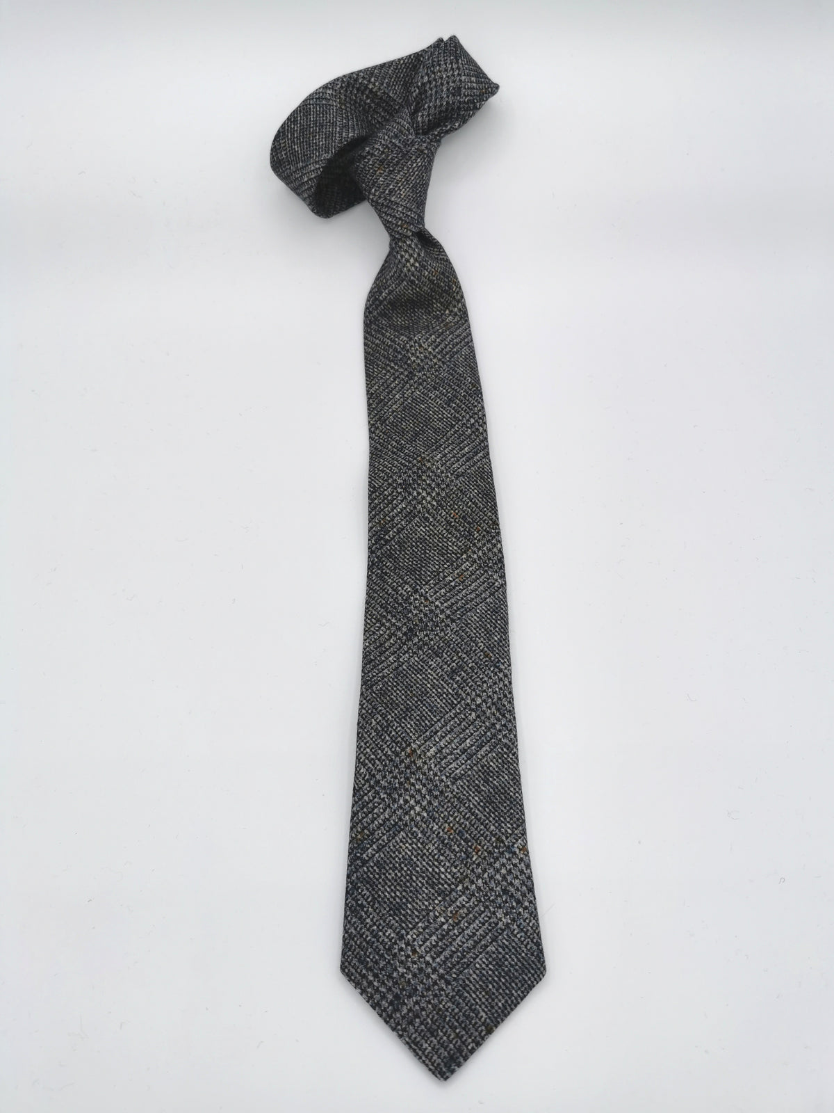 Ferala tie in gray wool/cotton with checks