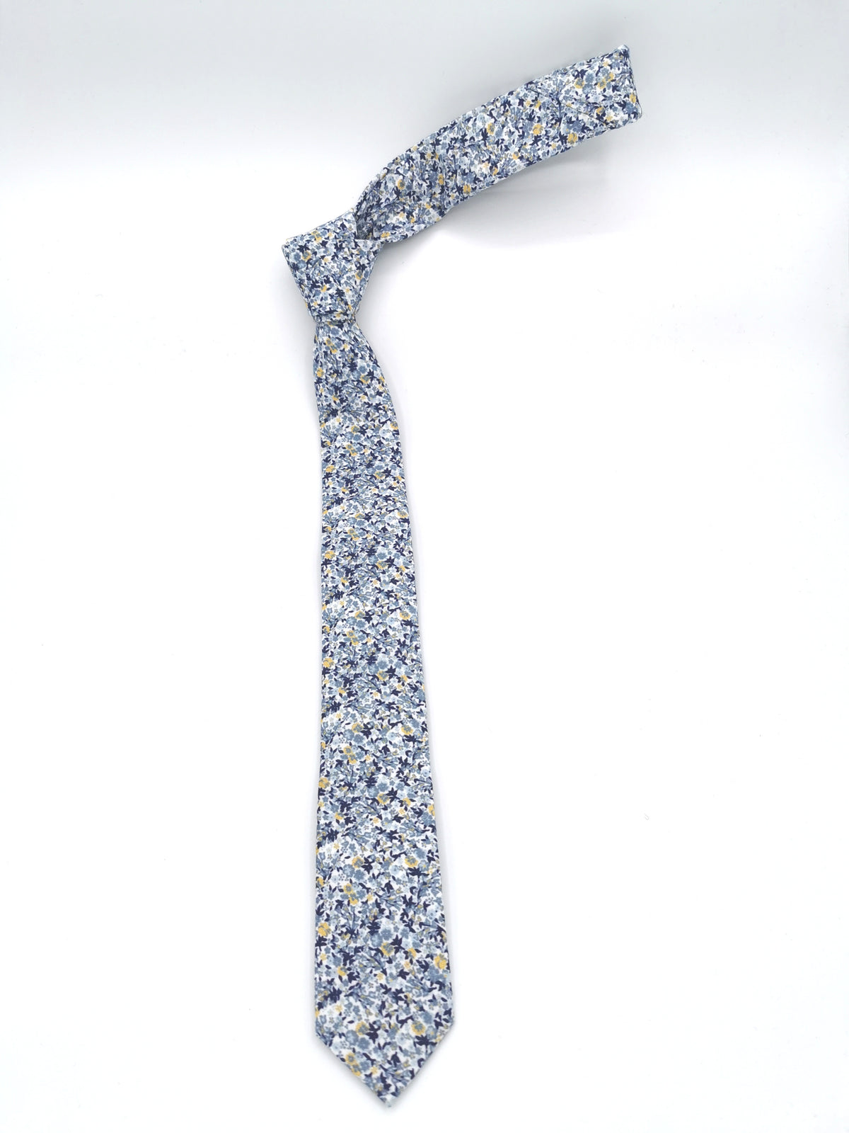 Fine cotton tie with blue and yellow floral pattern