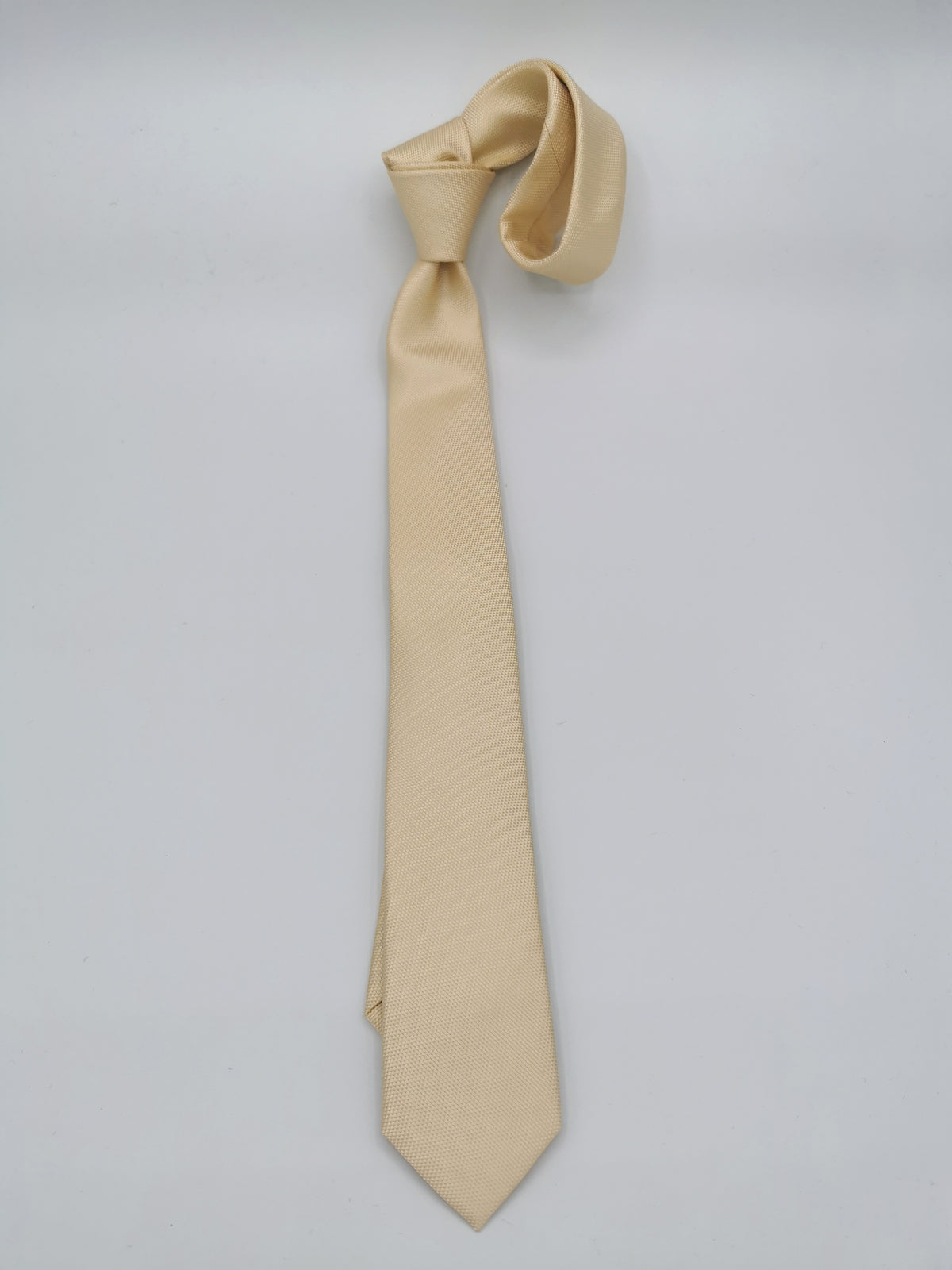 Thin pastel yellow silk tie