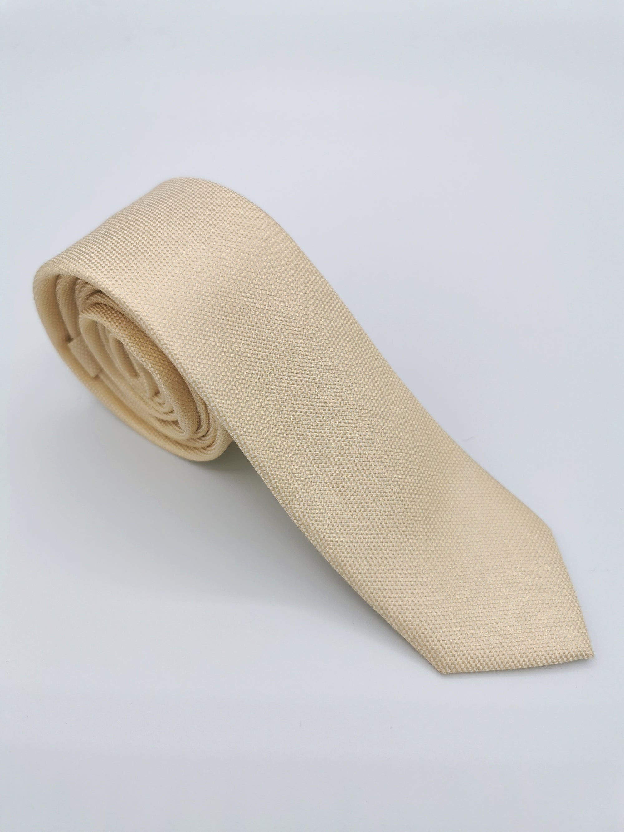 Thin pastel yellow silk tie