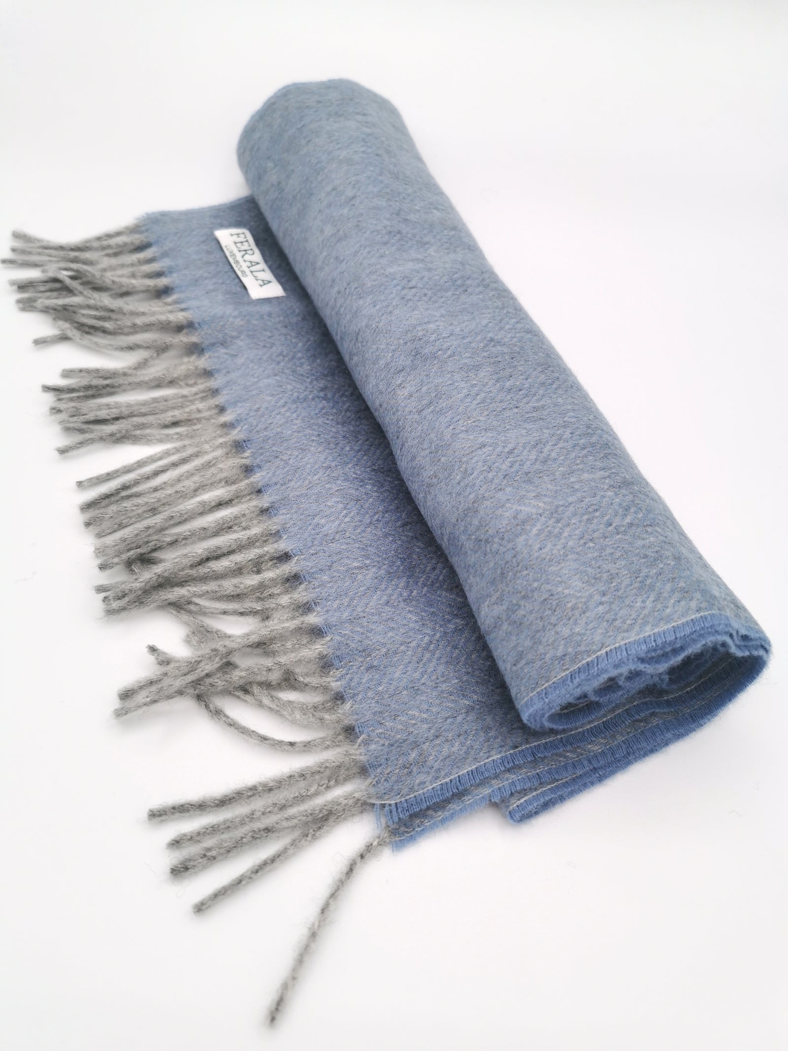 Herringbone cashmere scarf
