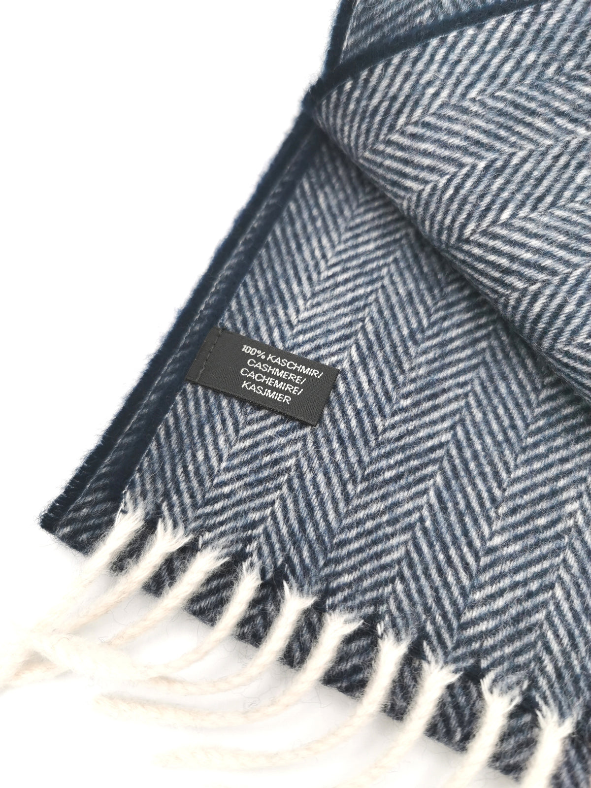 Herringbone cashmere scarf with white fringes