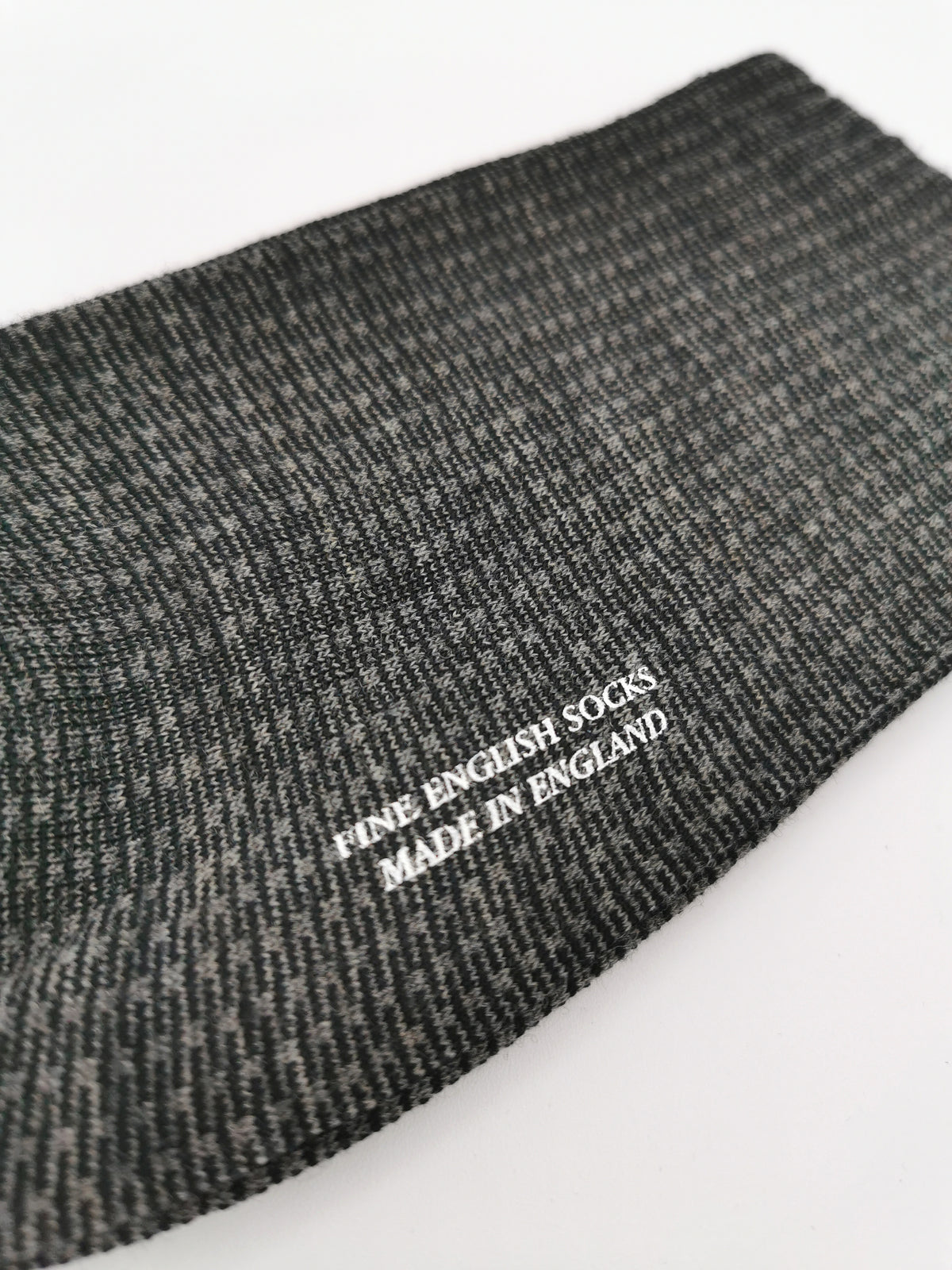 Pantherella Fine Merino Wool faux plain socks