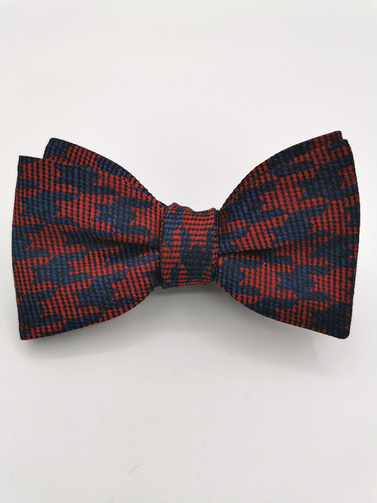 Ferala houndstooth silk bow tie