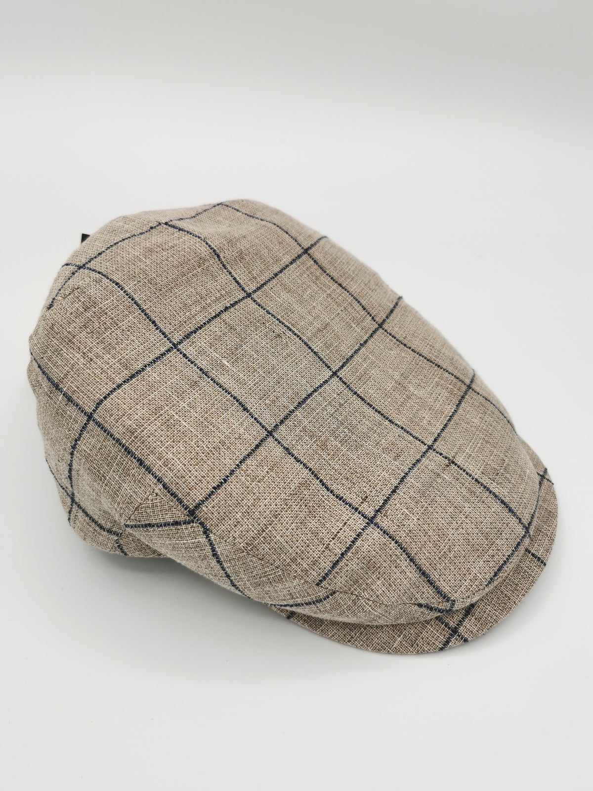 CITY SPORT CAP WITH LARGE CHECKS