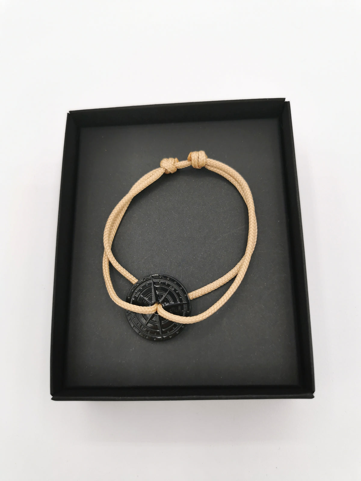 BRACELET LE VENT À LA FRANÇAISE &quot;NOIR ASPHALT&quot; BEIGE