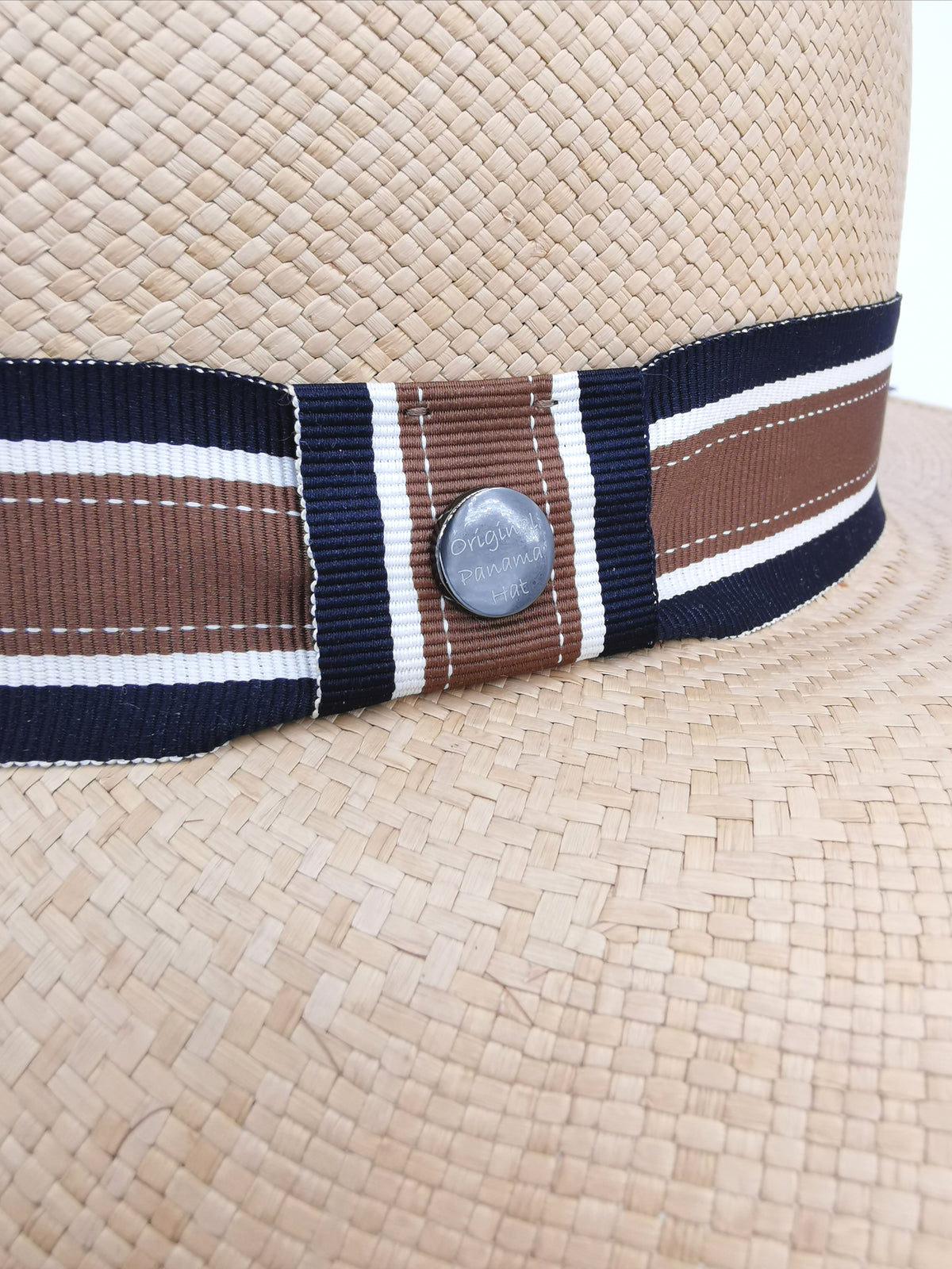 Chapeau Panama coloris sable et bandeau tricolore bleu-blanc–marron