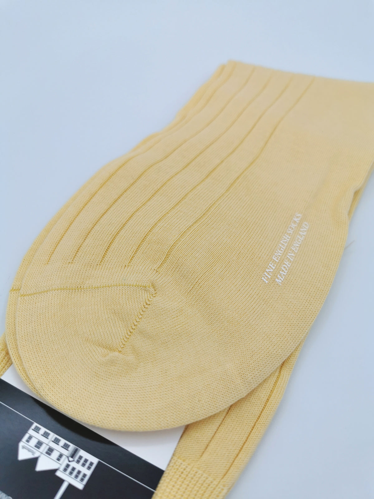 Sea Island Cotton Pantherella Socks in Chamois