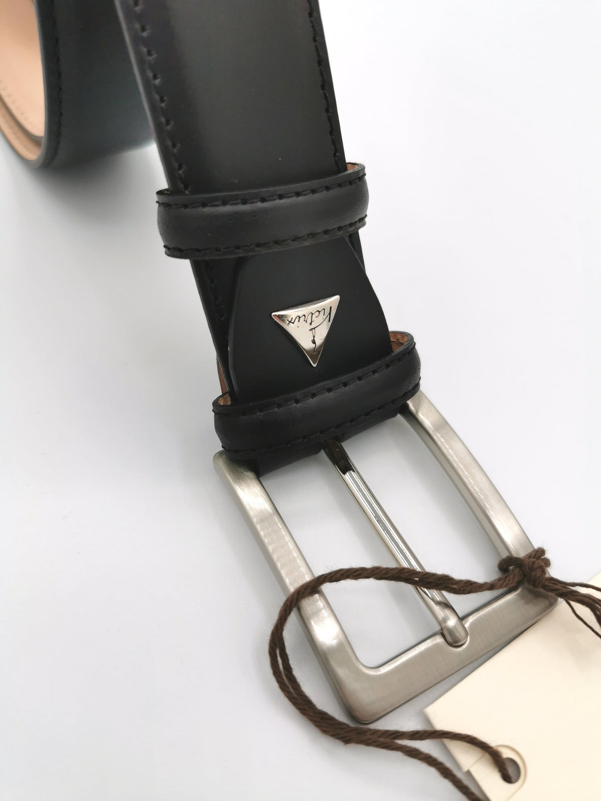 VICTRIX BLACK LEATHER BELT