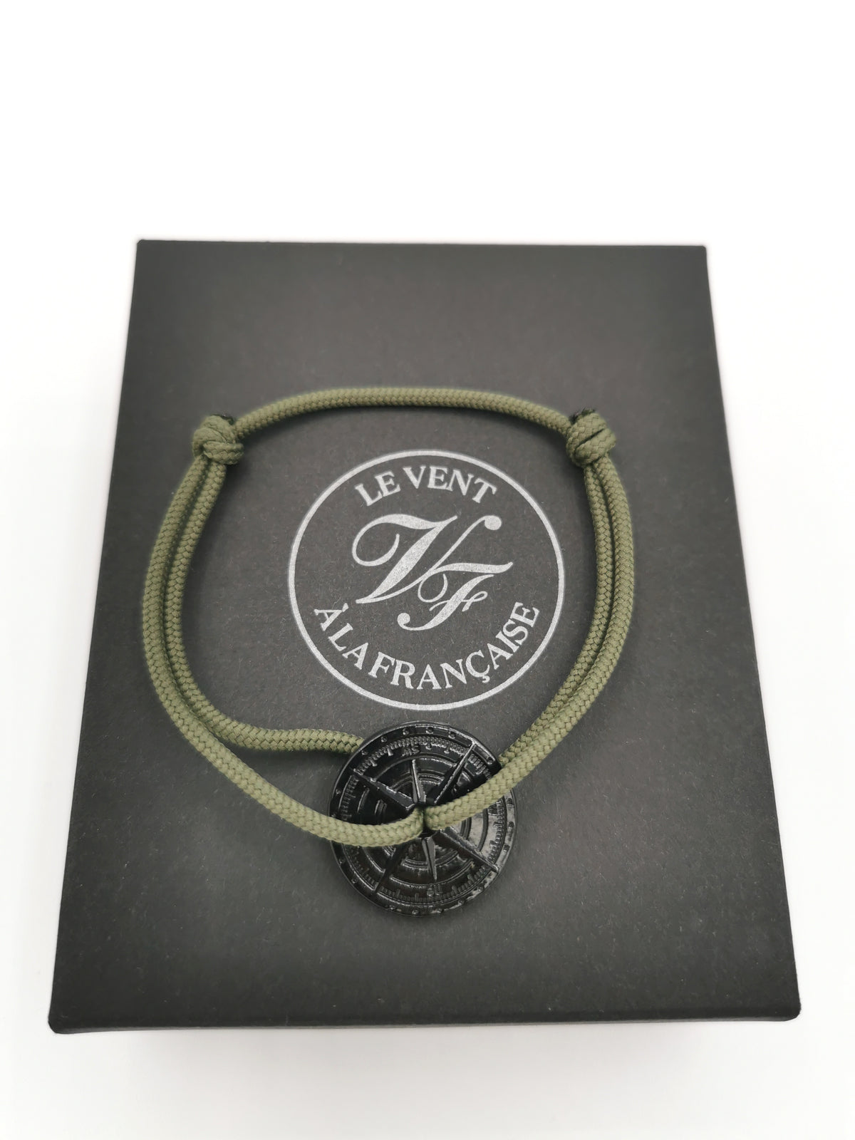 BRACELET LE VENT À LA FRANÇAISE &quot;NOIR ASPHALT&quot; OLIVE GREEN