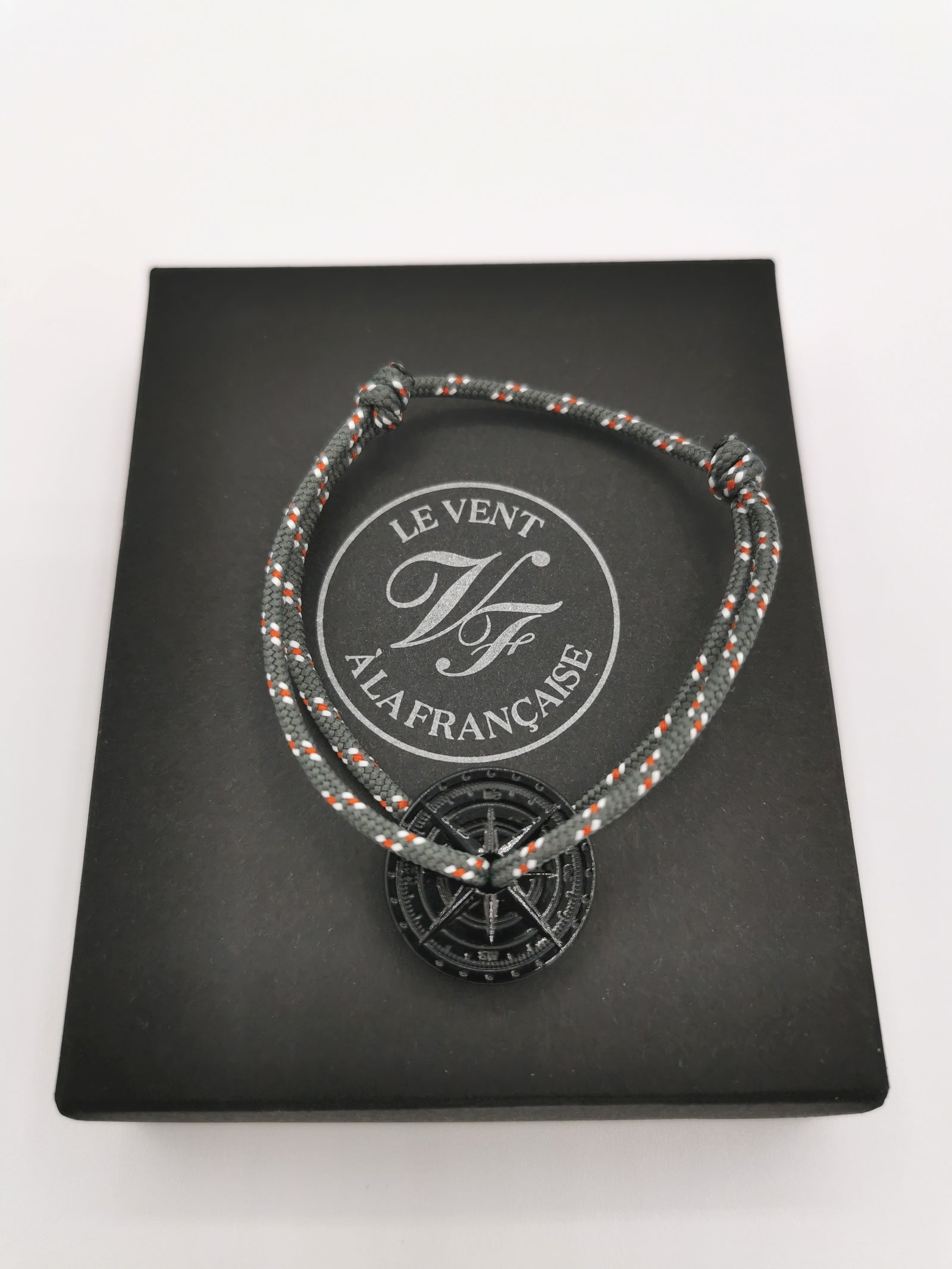 BRACELET LE VENT À LA FRANÇAISE "NOIR ASPHALT" GRAY SPECKLED