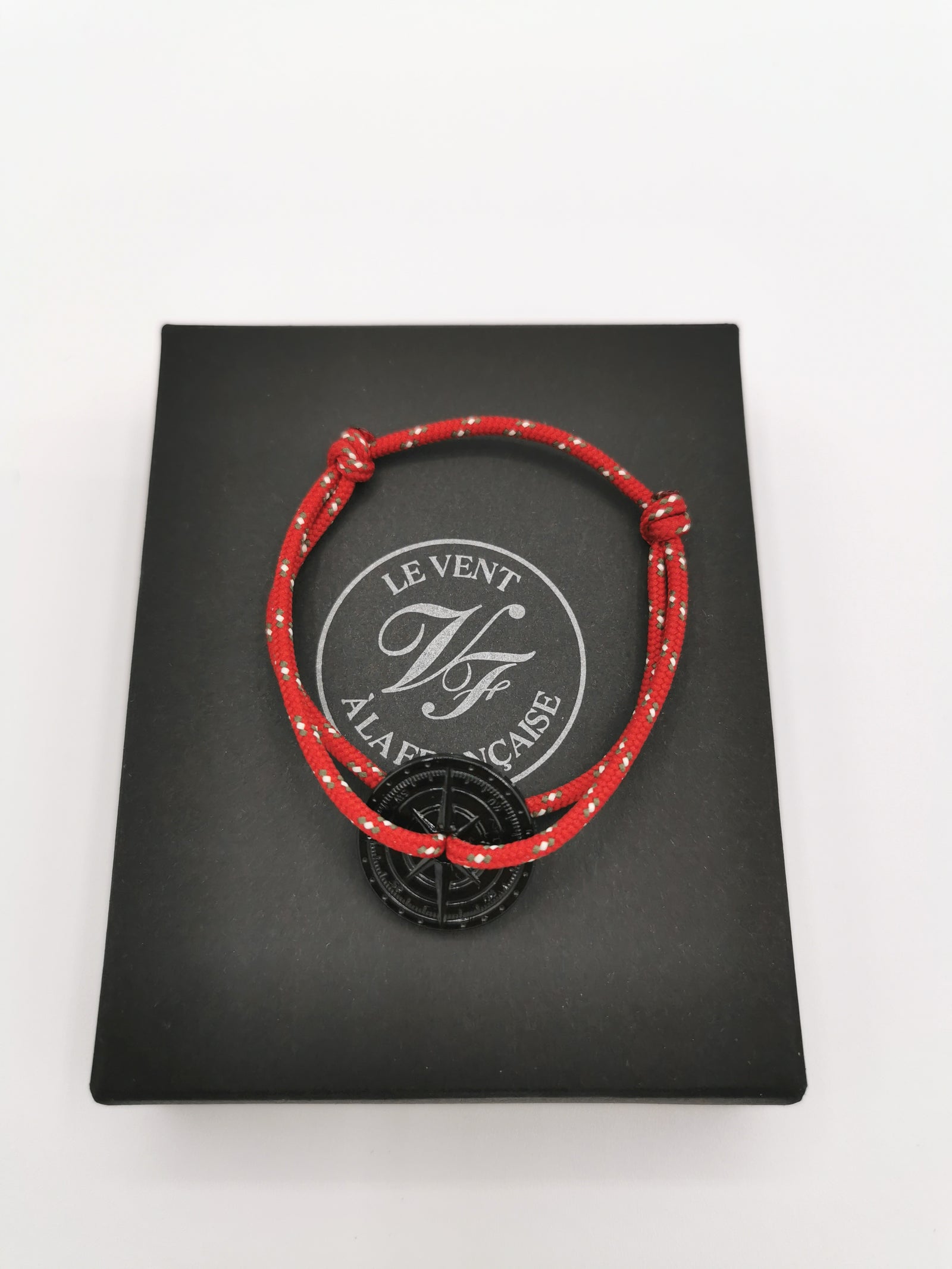 BRACELET LE VENT À LA FRANÇAISE "NOIR ASPHALT" RED SPECKLED