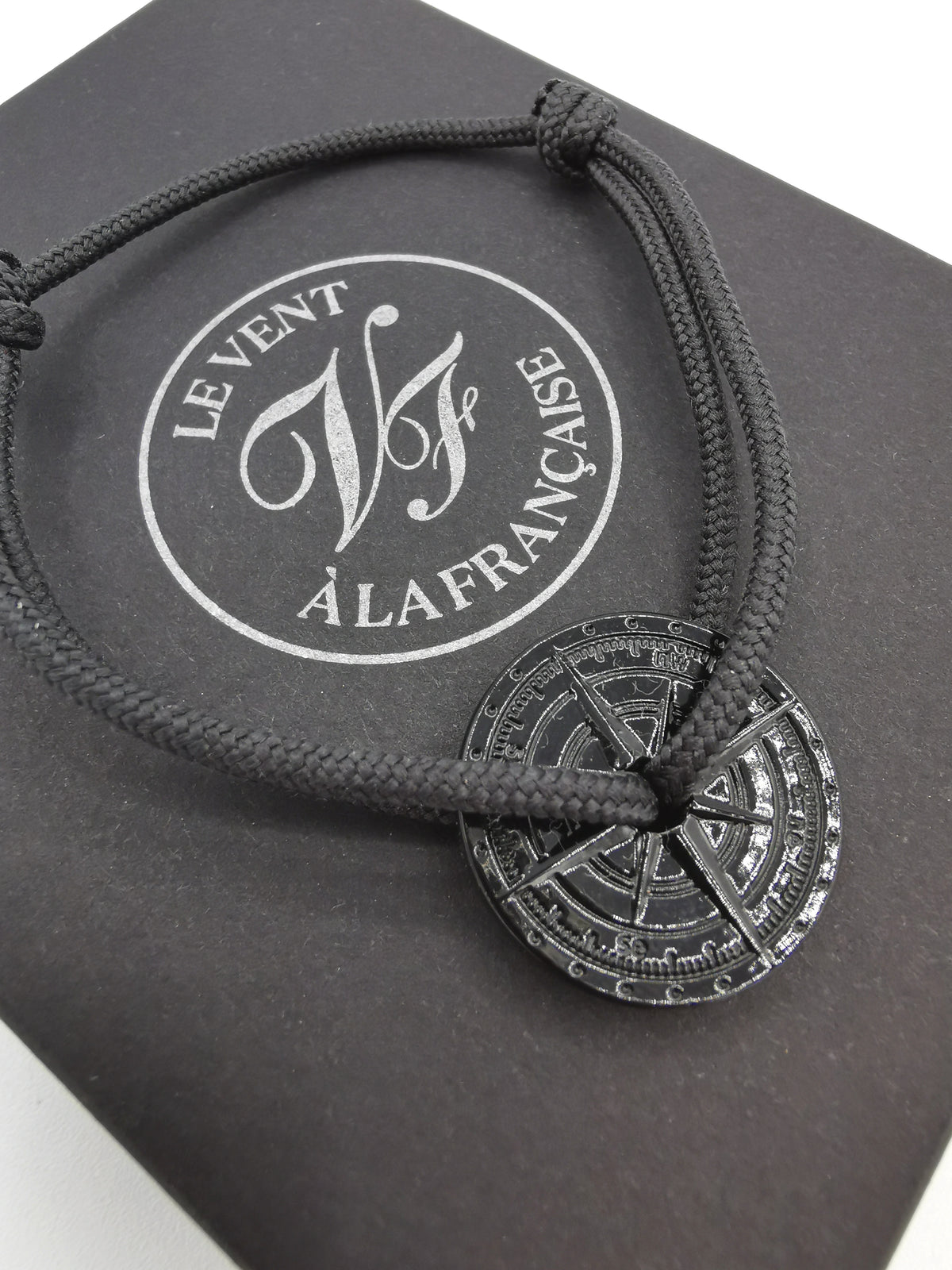 BRACELET LE VENT À LA FRANÇAISE &quot;NOIR ASPHALT&quot; DARK GRAY