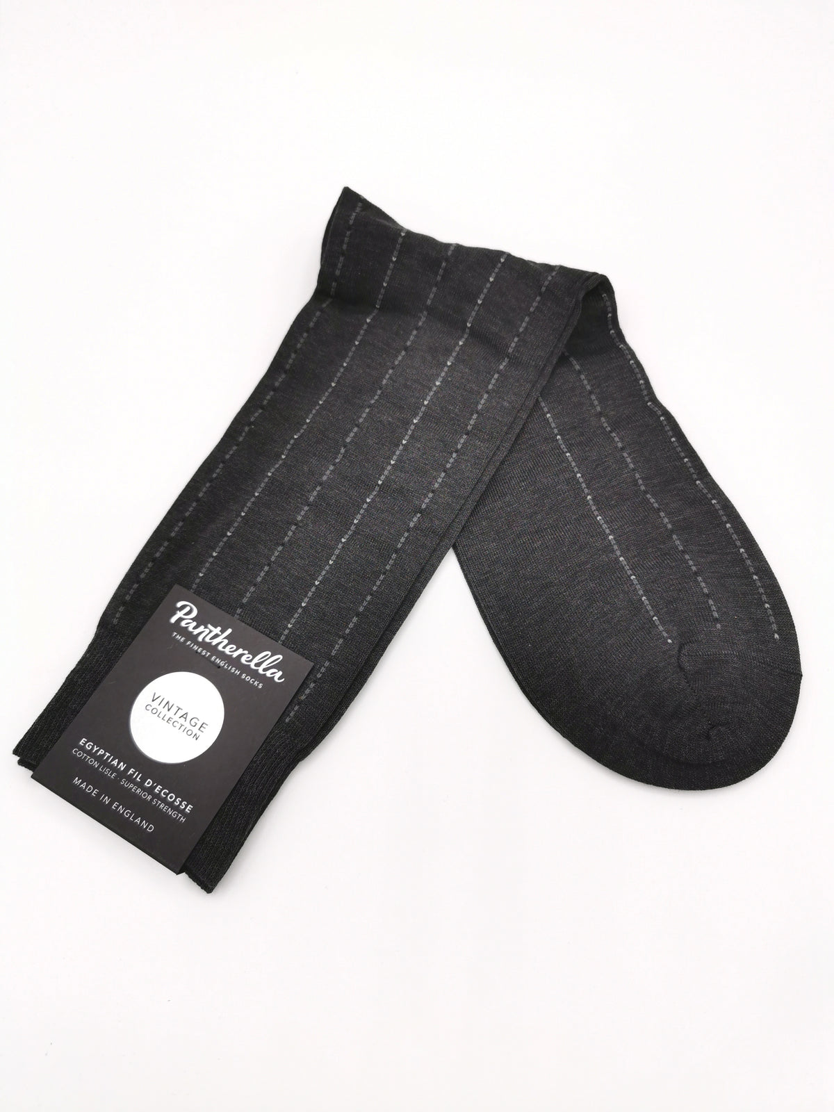 Pantherella socks in Fil d&#39;Ecosse with small hearts