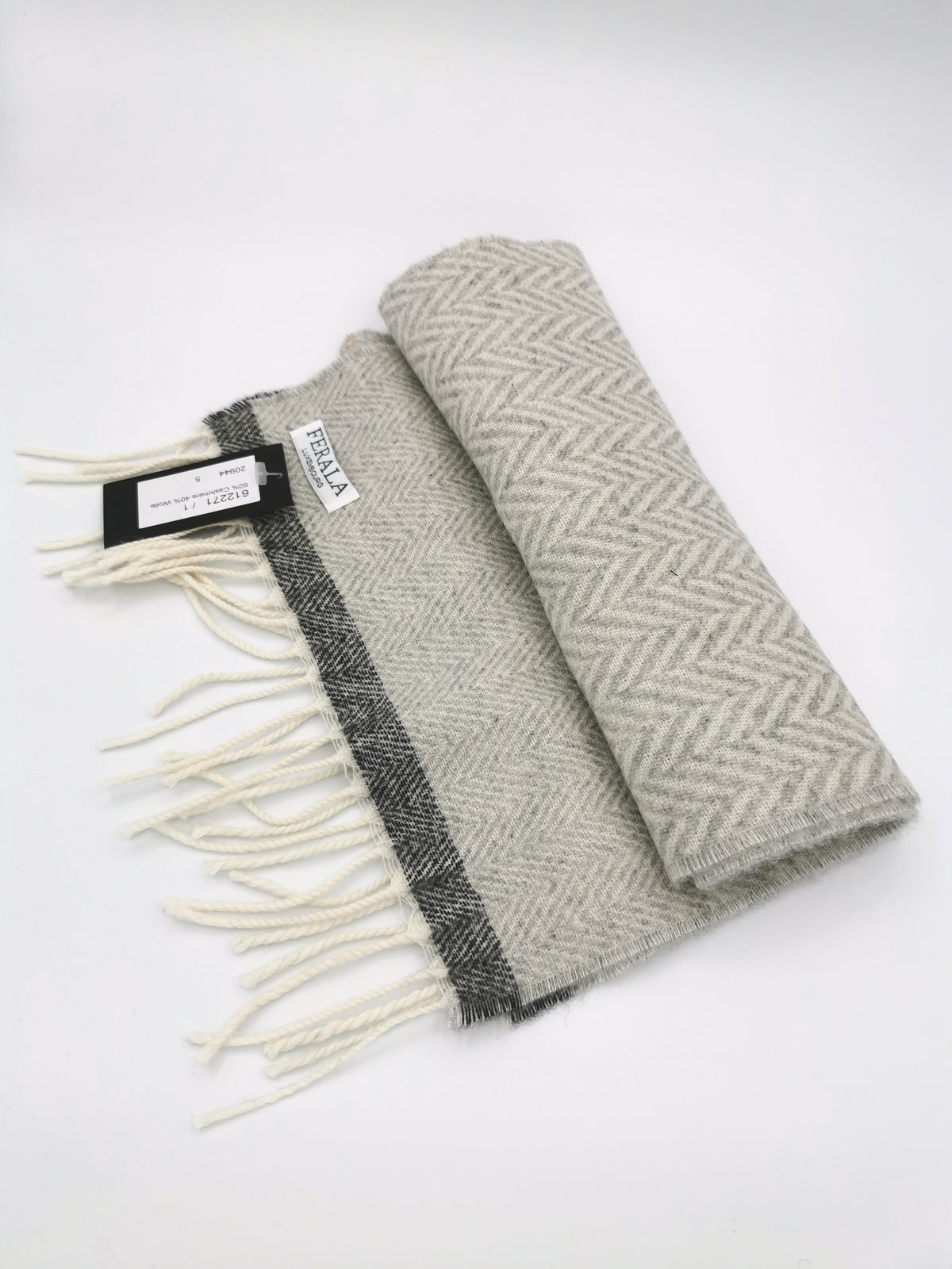 Herringbone wool/cashmere scarf