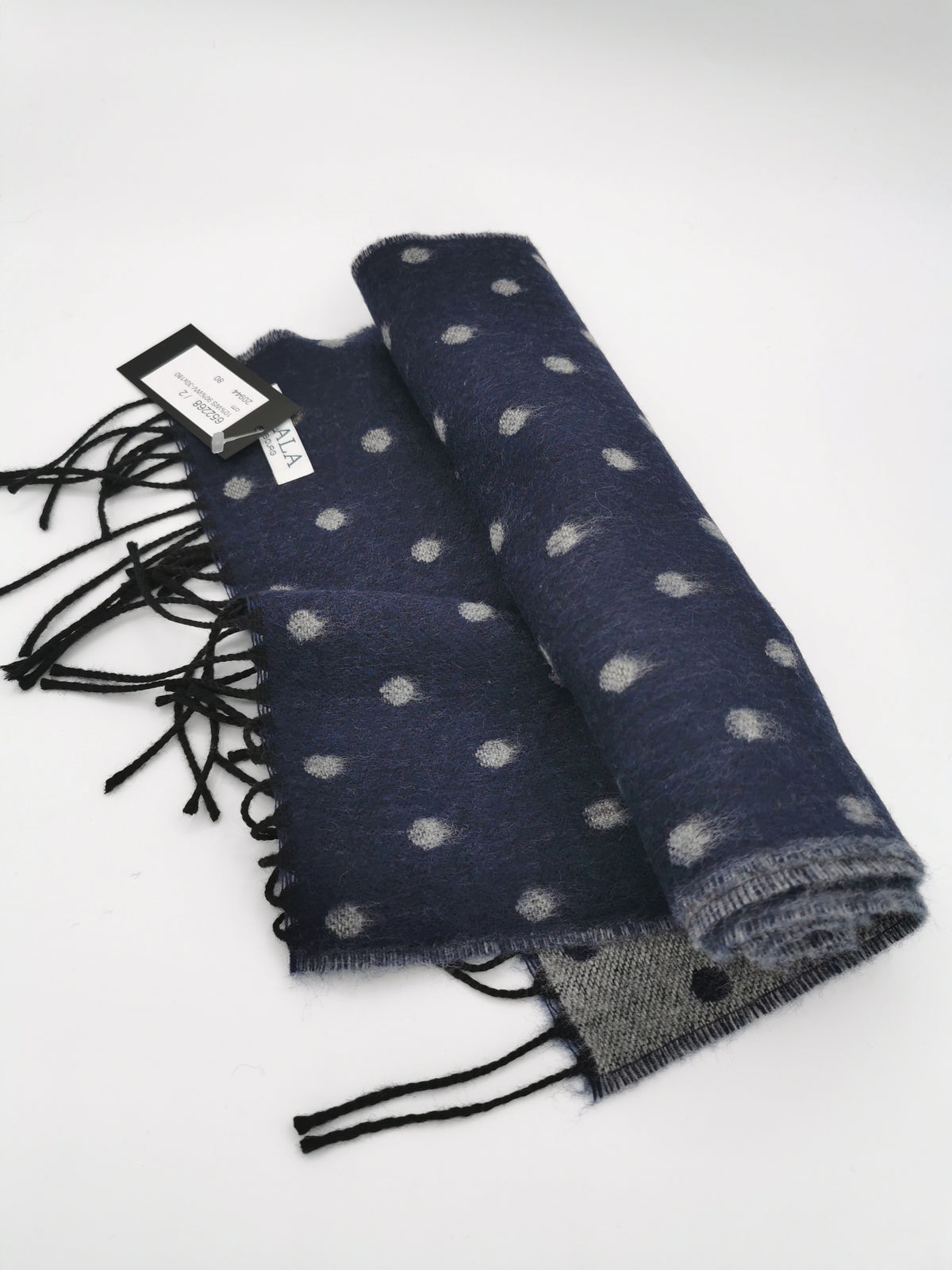 Wool/cashmere scarf with polka dots
