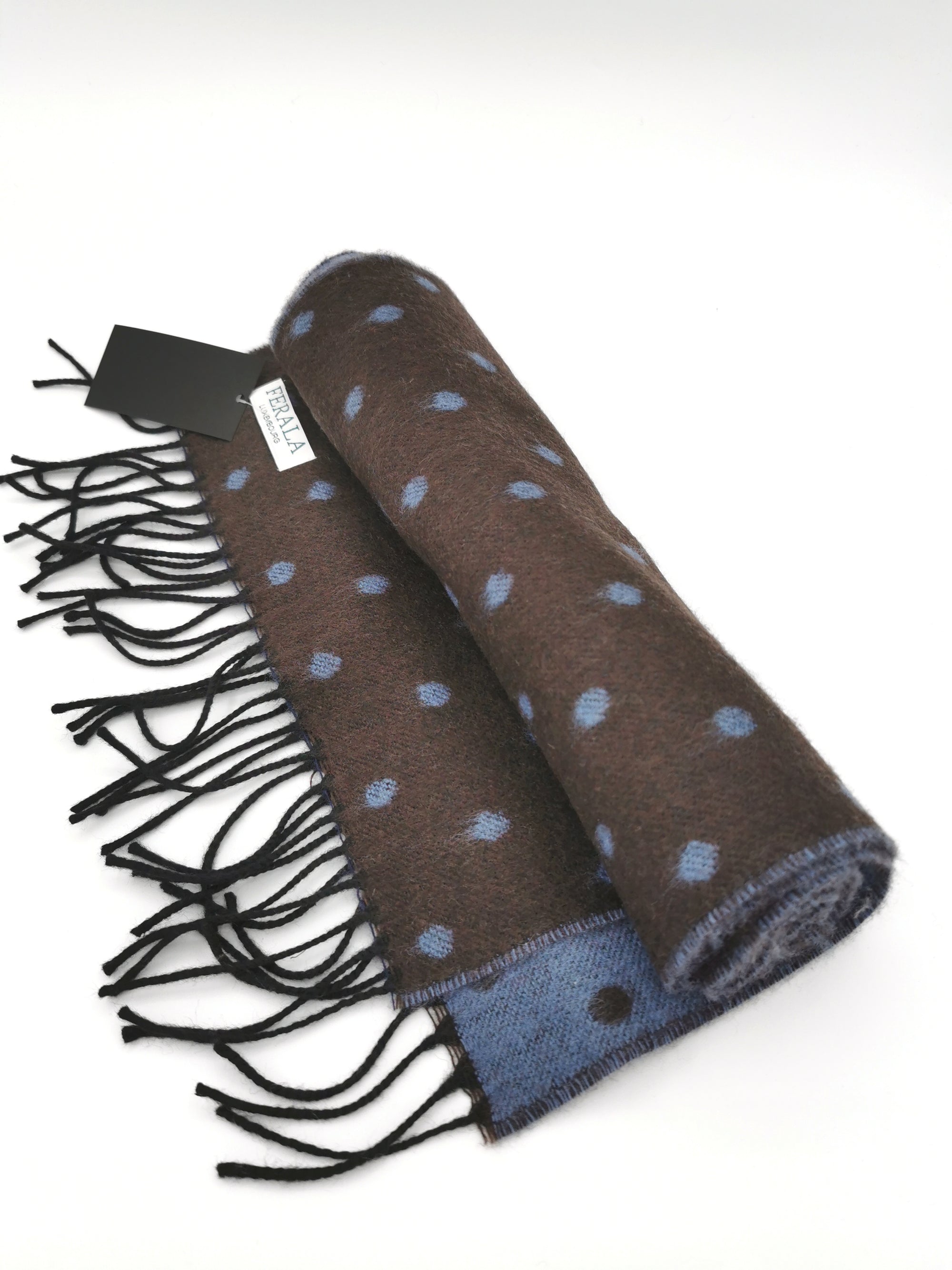 Wool/cashmere scarf with polka dots