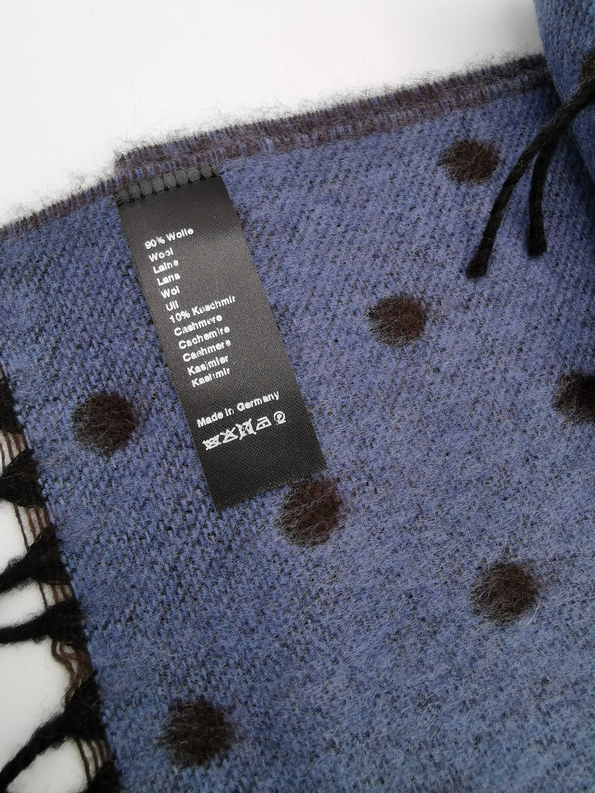 Wool/cashmere scarf with polka dots