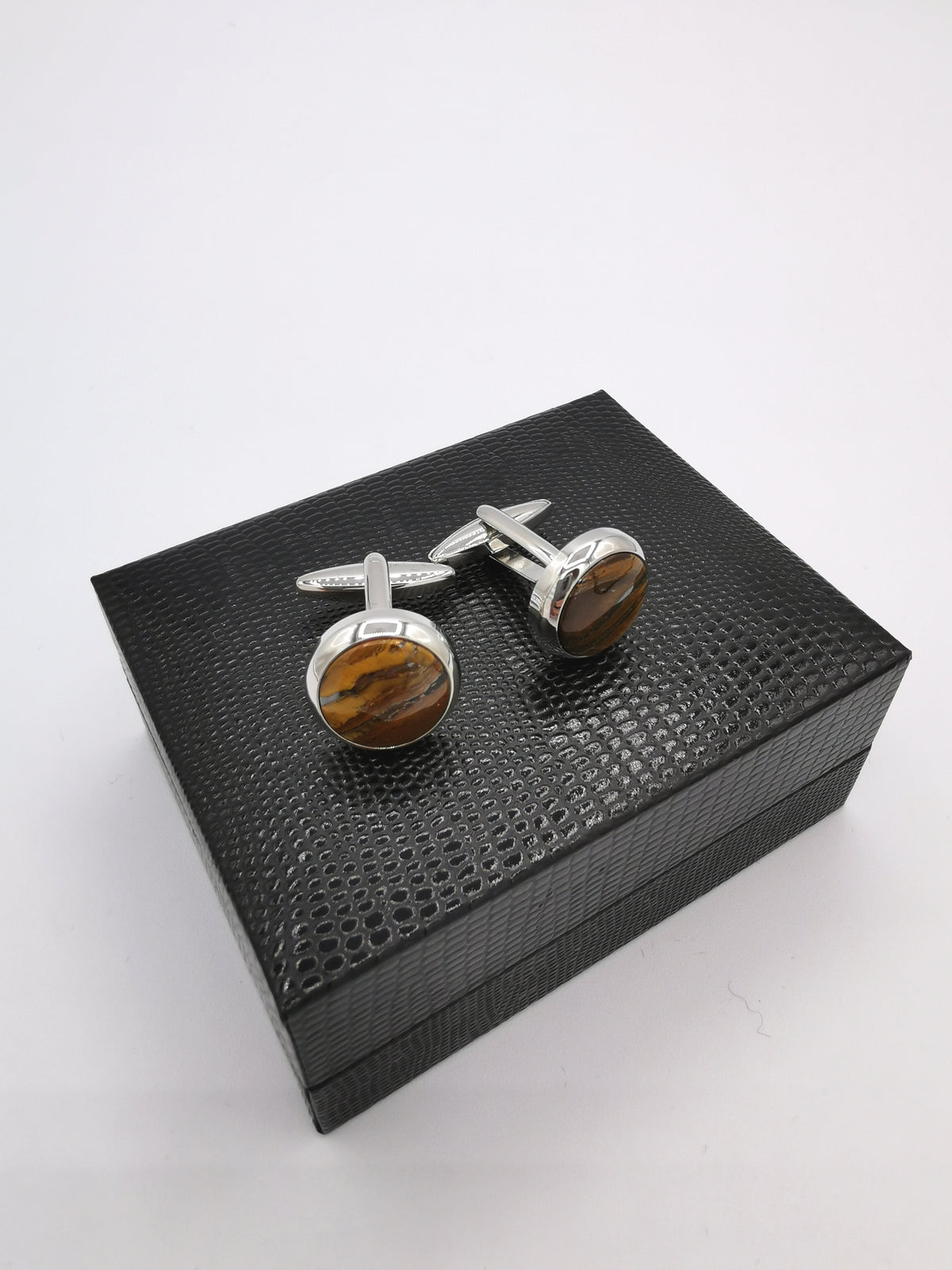 &lt;p id=&quot;isPasted&quot;&gt;CUFFLINKS, TIGER IRONSTONE CABOCHON&lt;/p&gt;