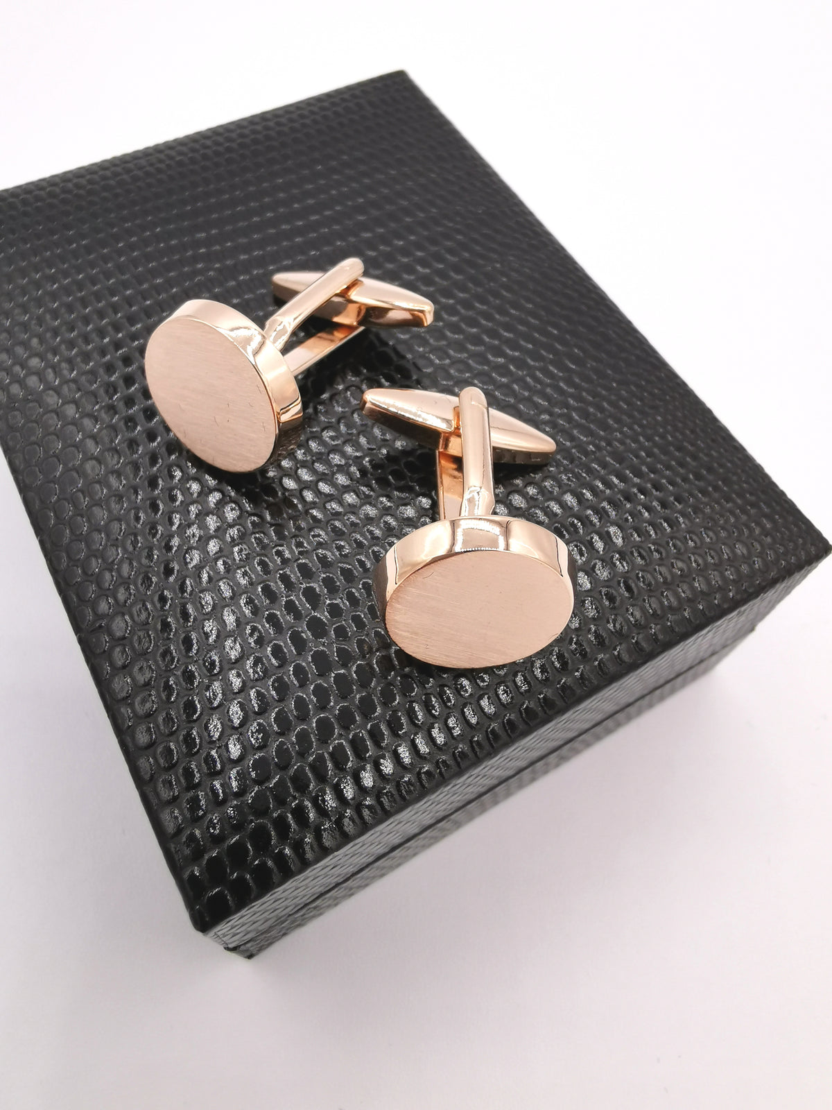 &lt;p id=&quot;isPasted&quot;&gt;ROSE GOLD CUFFLINKS&lt;/p&gt;