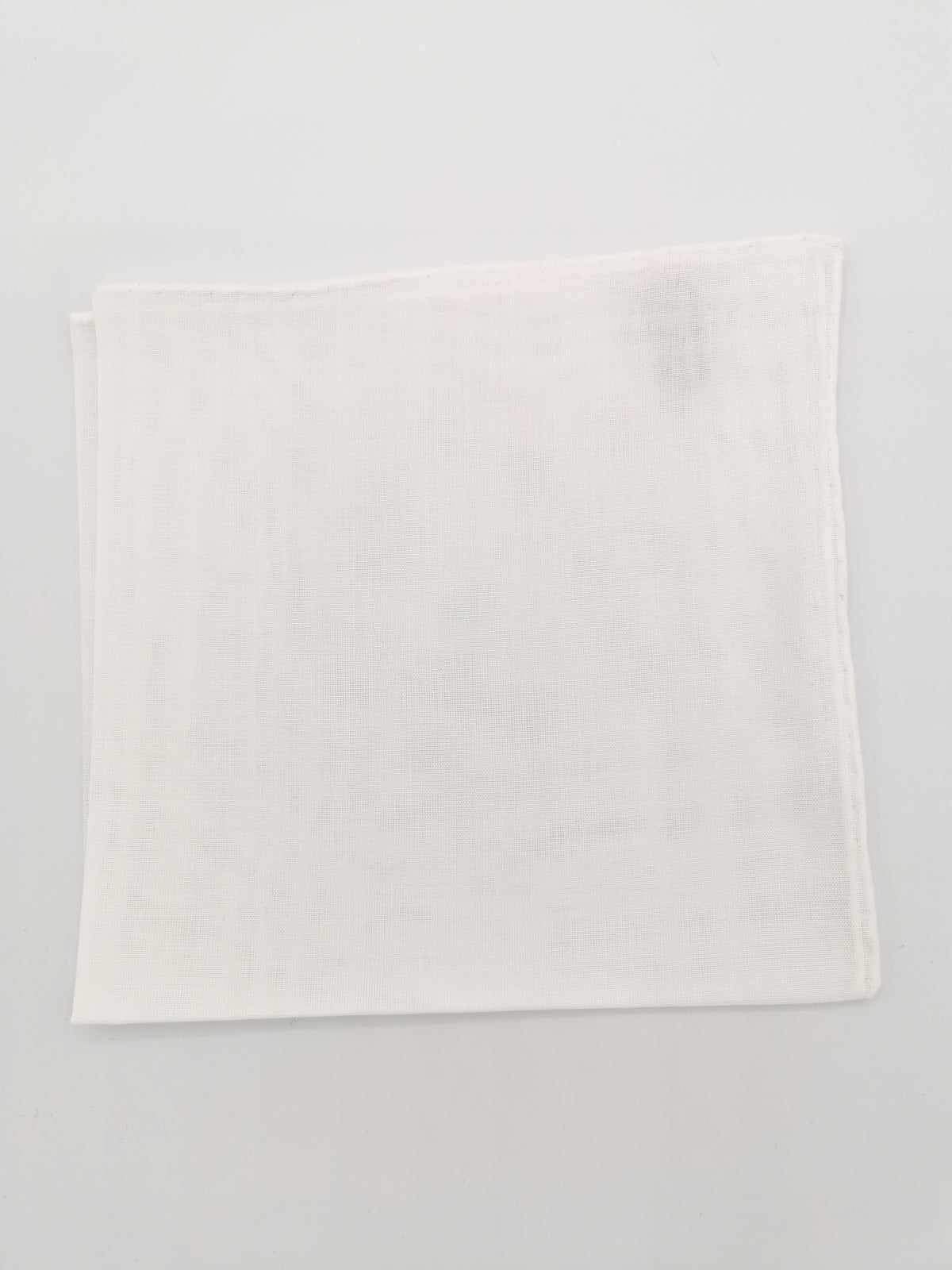 PLAIN WHITE SIMONNOT-GODARD POCKET SQUARE
