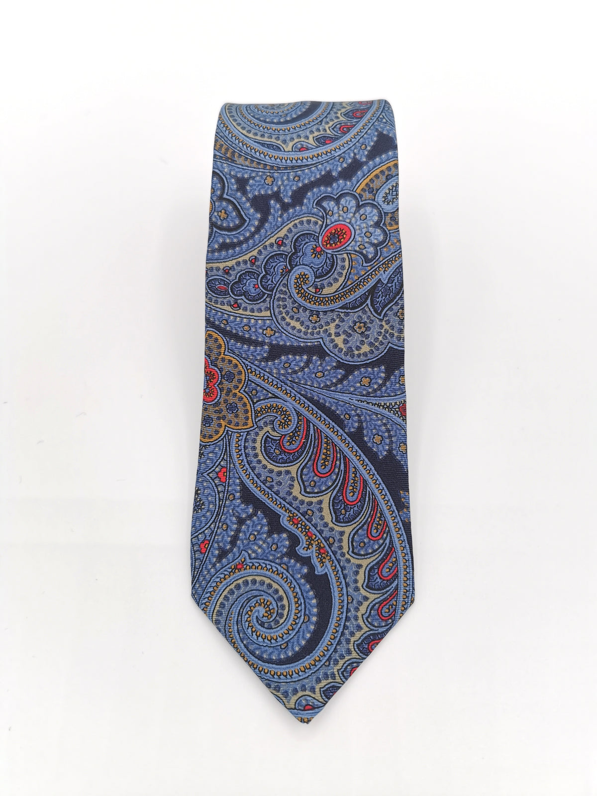 Ferala tie in blue silk with paisley pattern