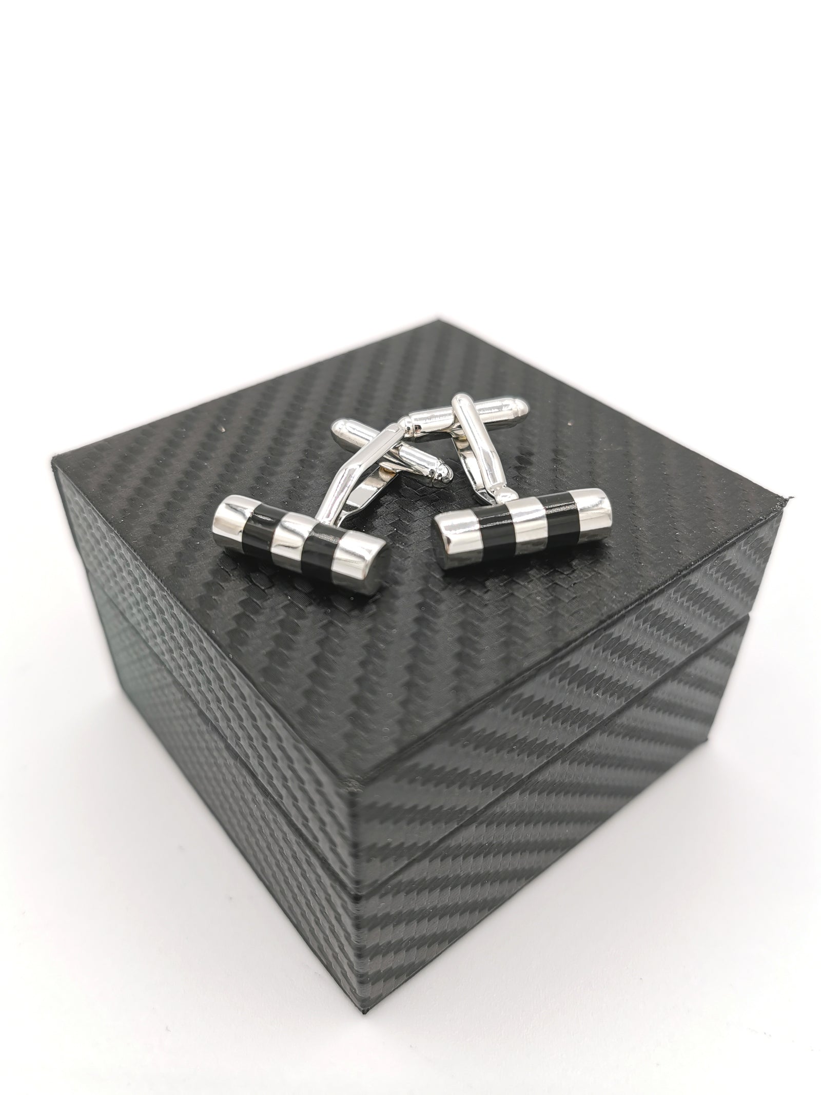 BLACK STRIPED CUFFLINKS