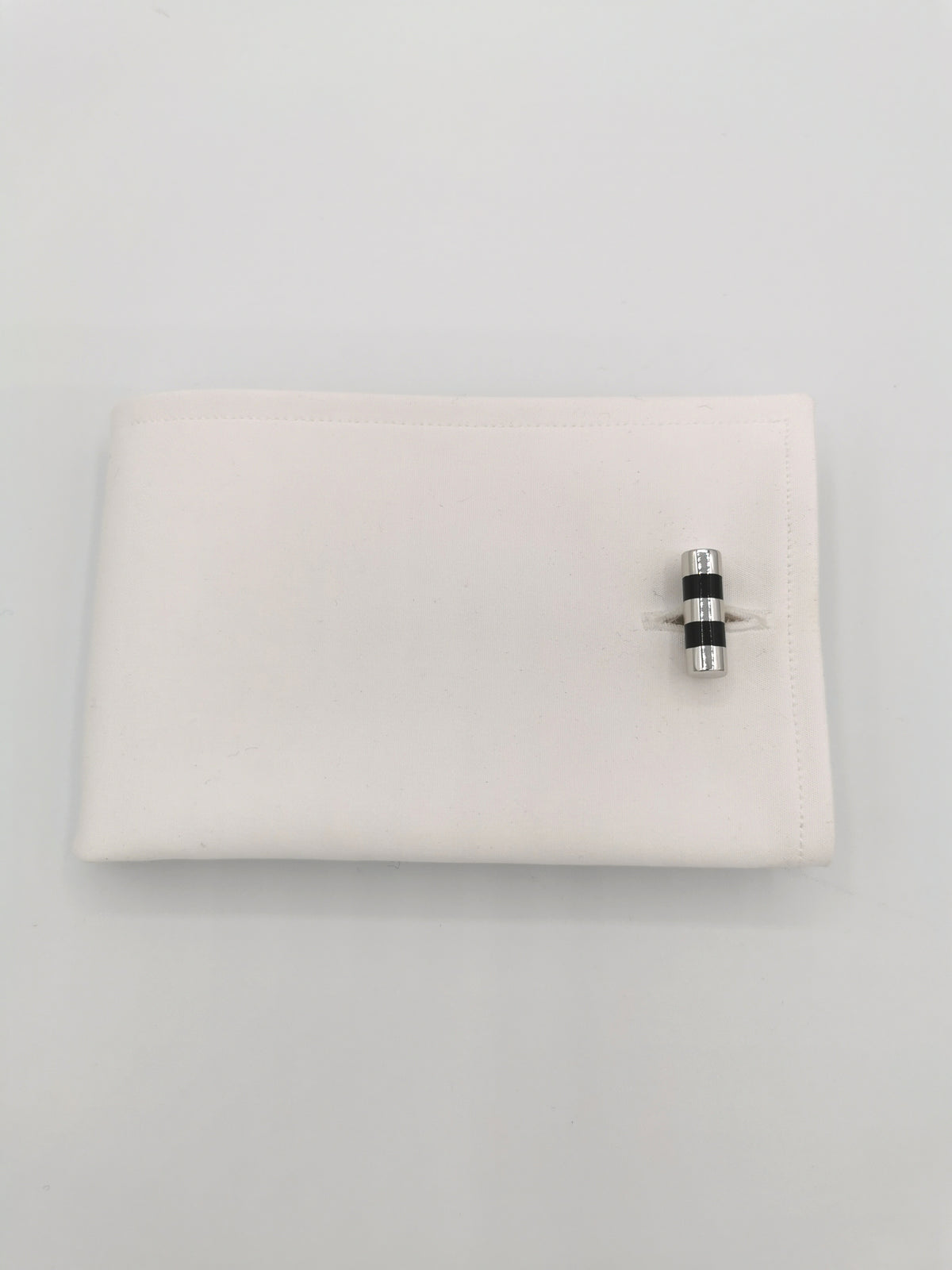 BLACK STRIPED CUFFLINKS