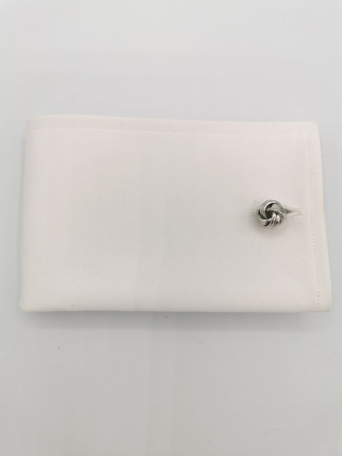 SILVER KNOT CUFFLINKS