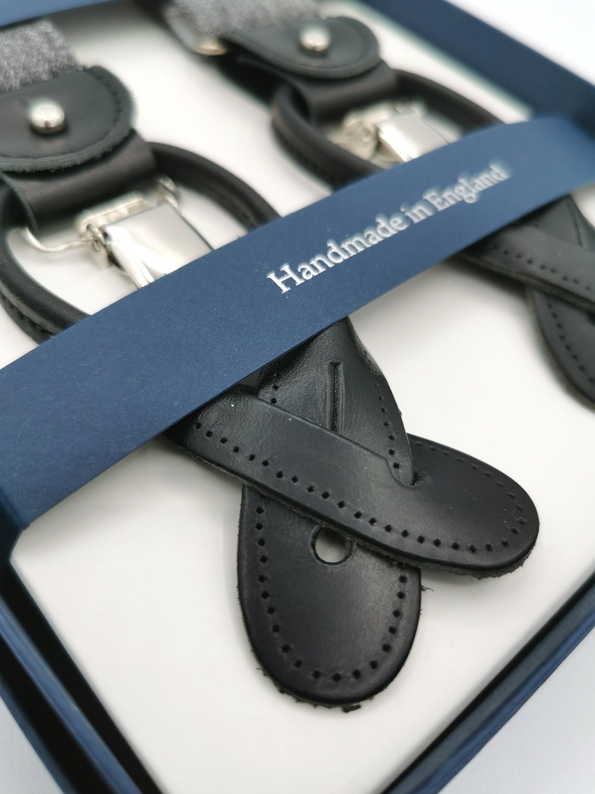 Albert Thurston speckled gray suspenders