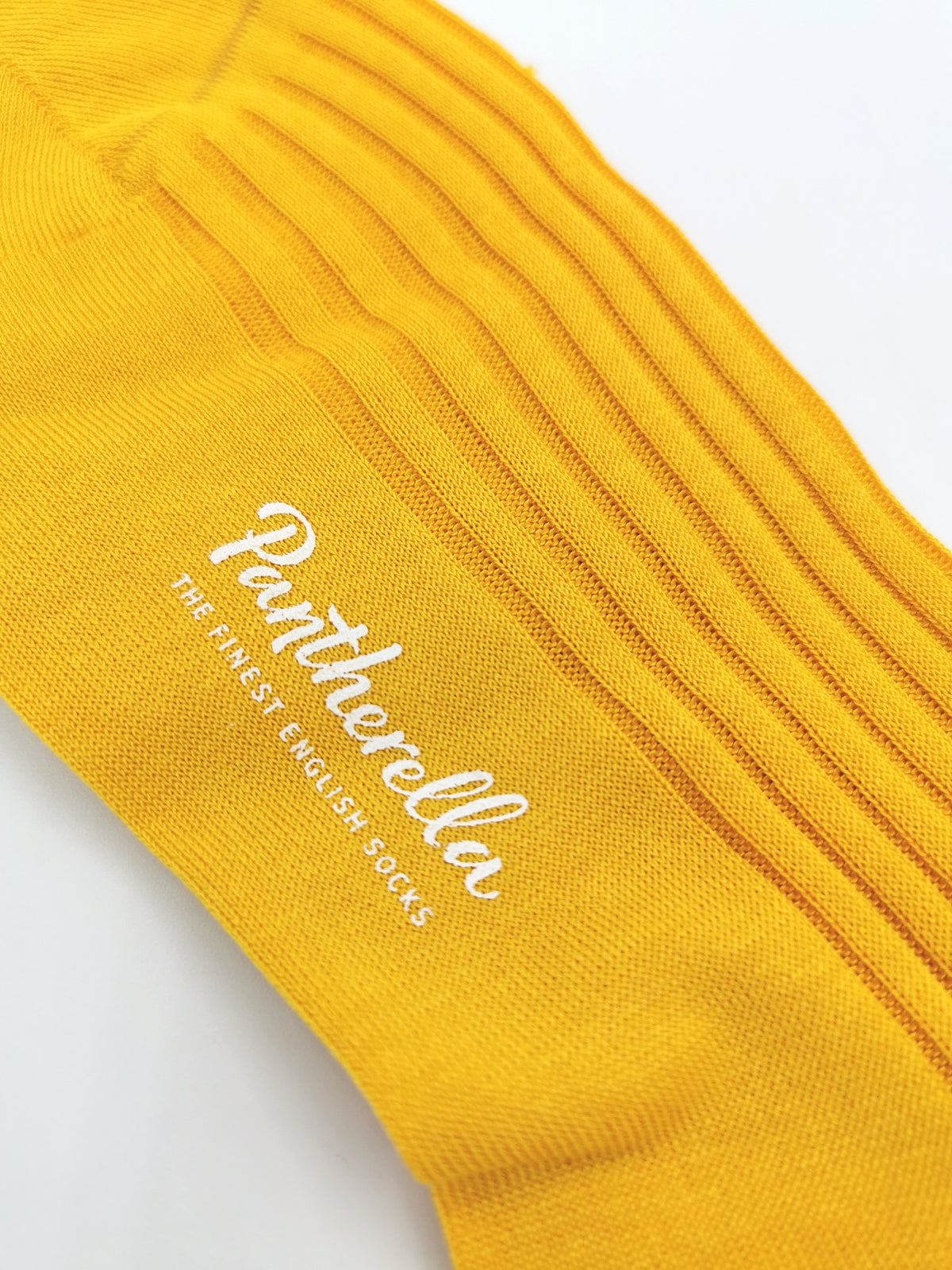 Pantherella plain socks in Fil d&#39;Ecosse