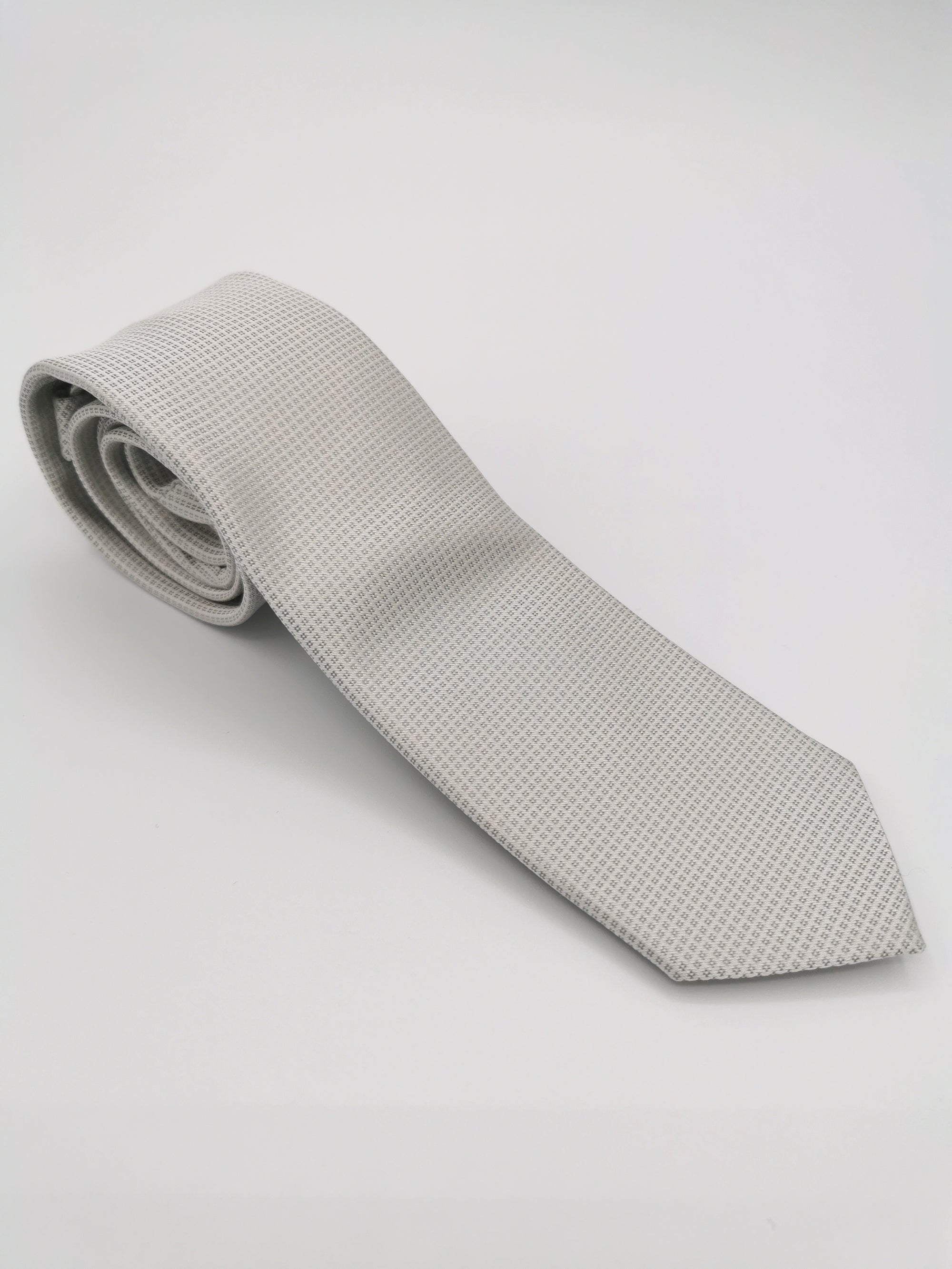 Cravate Ferala grise en soie à motif petits carreaux