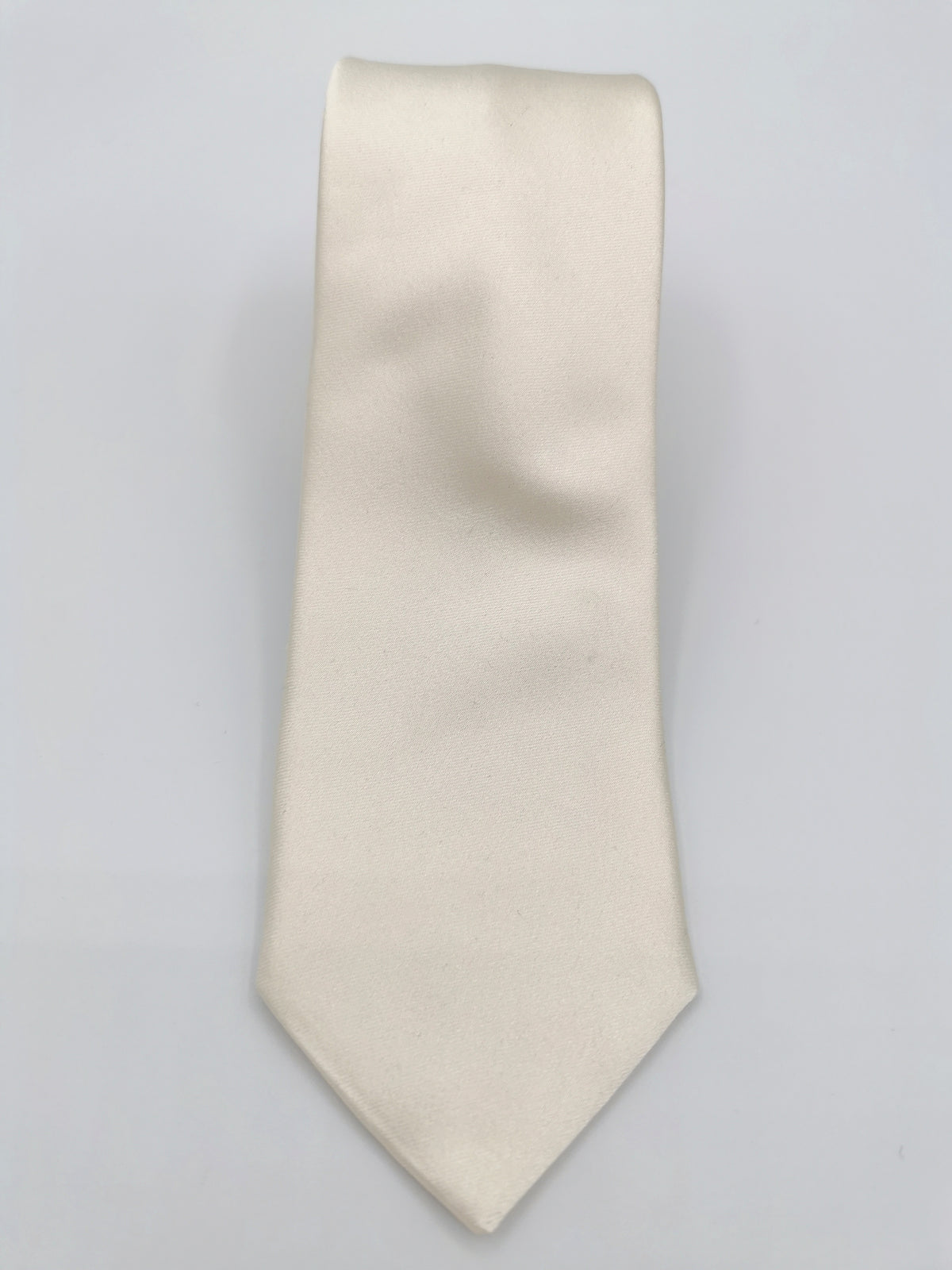 Ferala silk tie