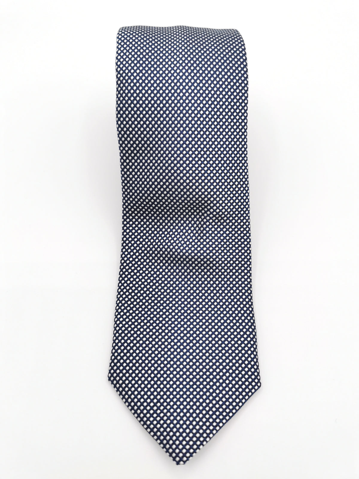 Ferala tie in navy blue with small white polka dots