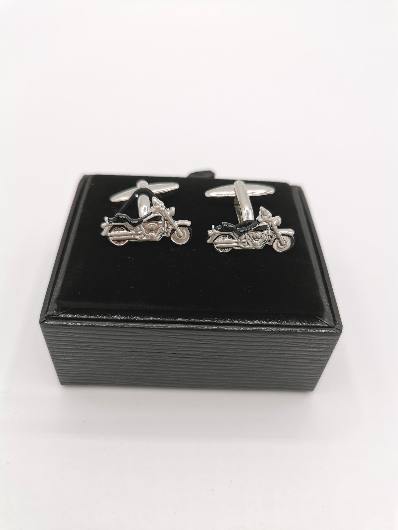 <p>Motorcycle cufflinks</p>